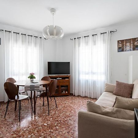 Anna - Triana Apartment Sevilla Exterior foto