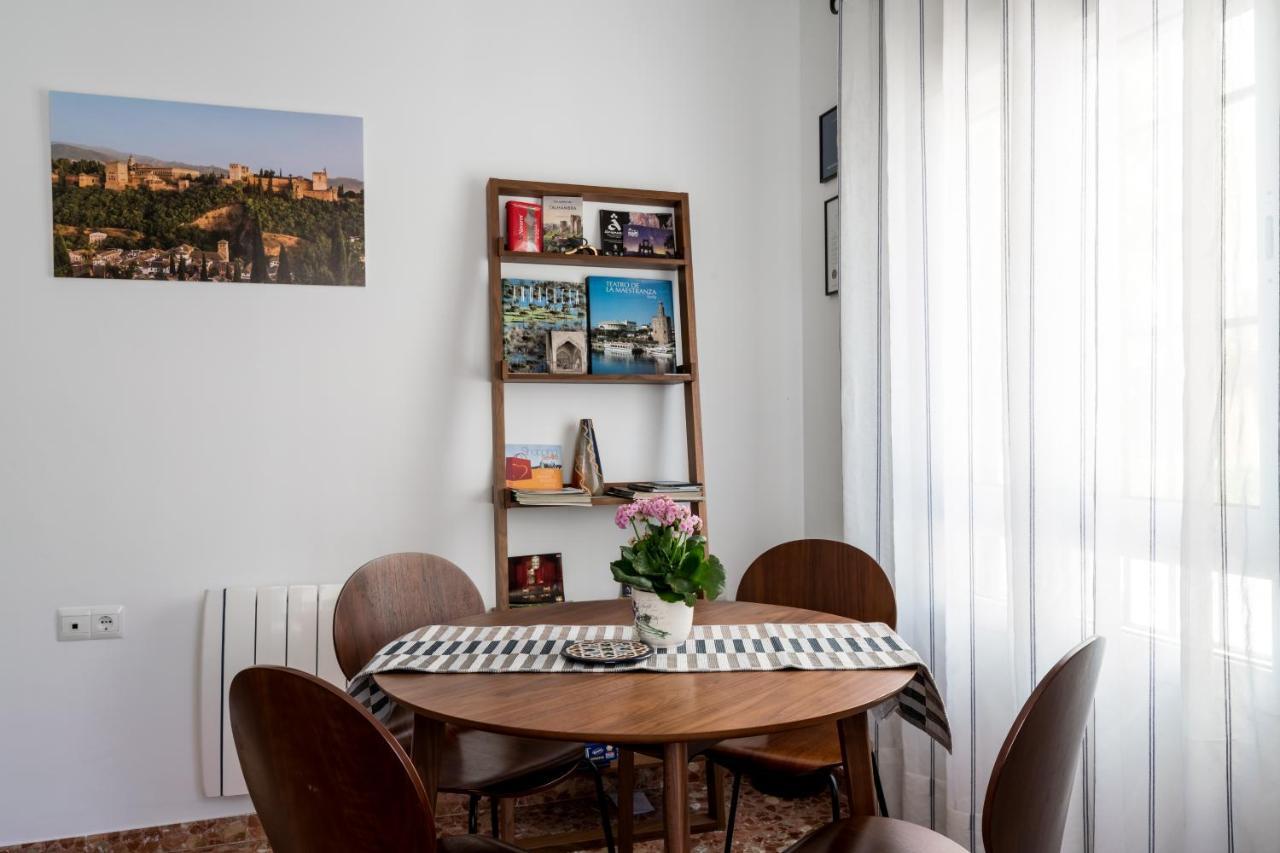 Anna - Triana Apartment Sevilla Exterior foto